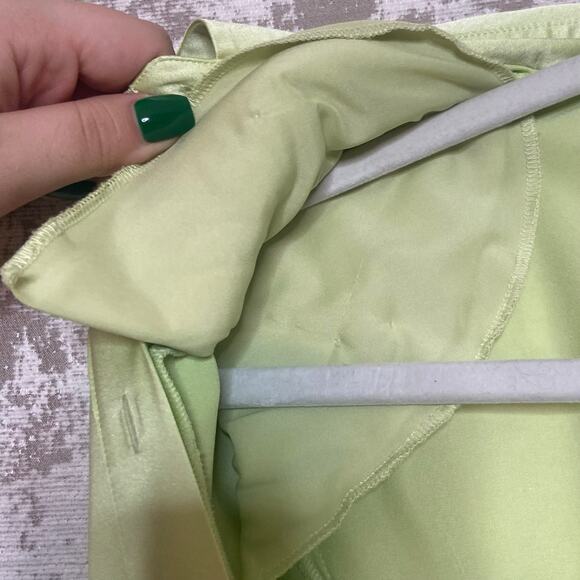 Frame Strong Shoulder Silk Mini Dress in Bright Peridot - Picture 6 of 7